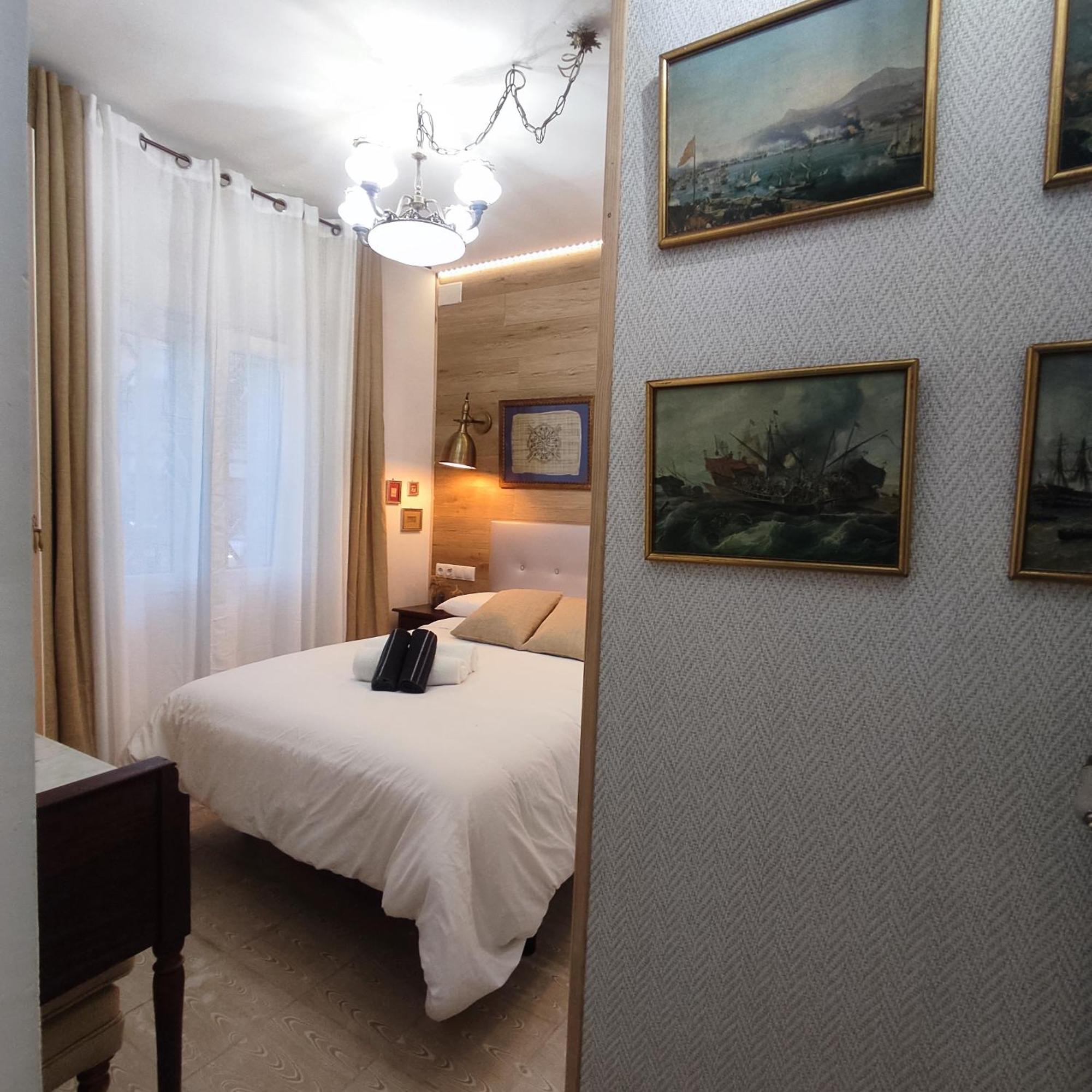 Studio Or Rooms With Private Bathroom Or Rooms With Shared Bathroom Barcelona Exteriör bild