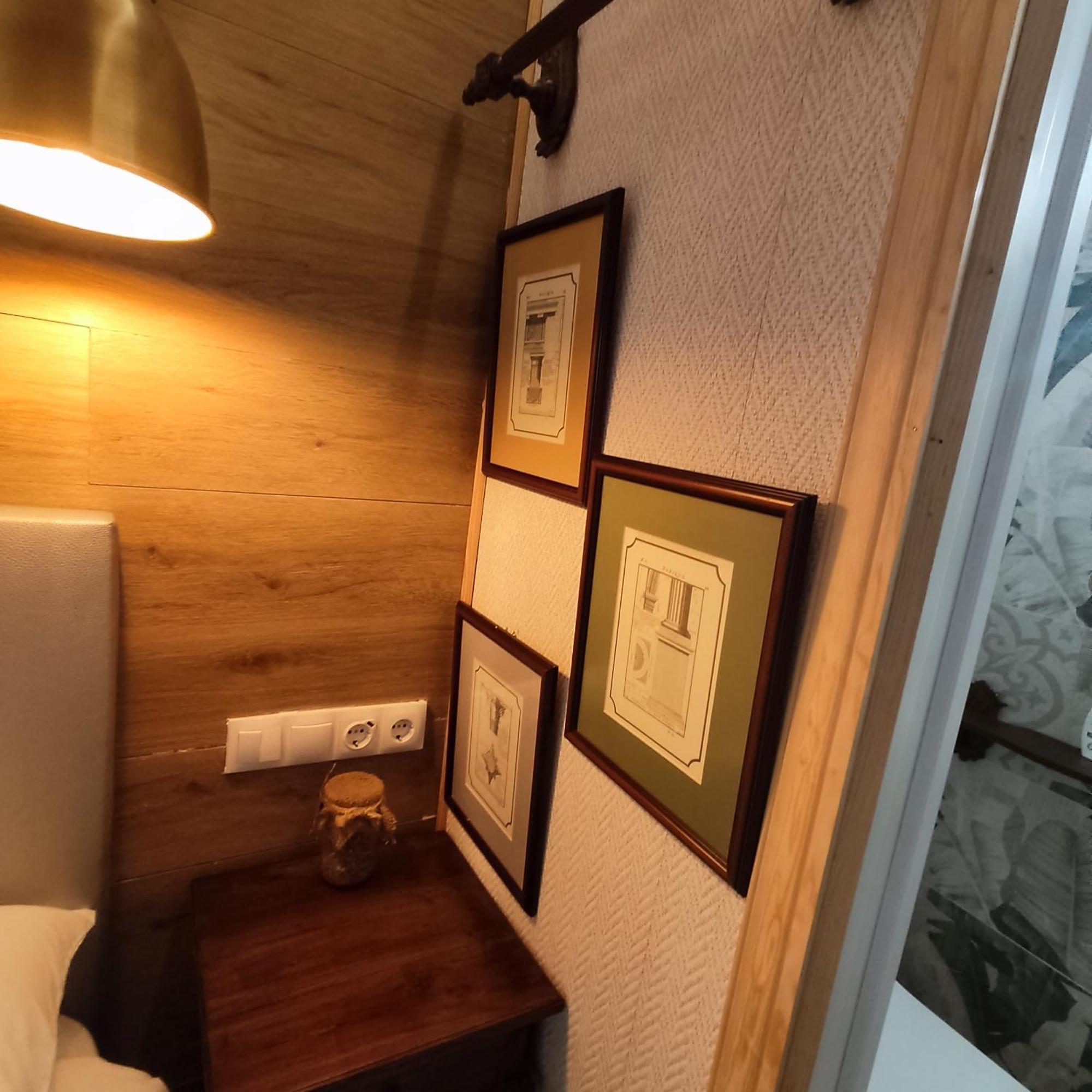Studio Or Rooms With Private Bathroom Or Rooms With Shared Bathroom Barcelona Exteriör bild